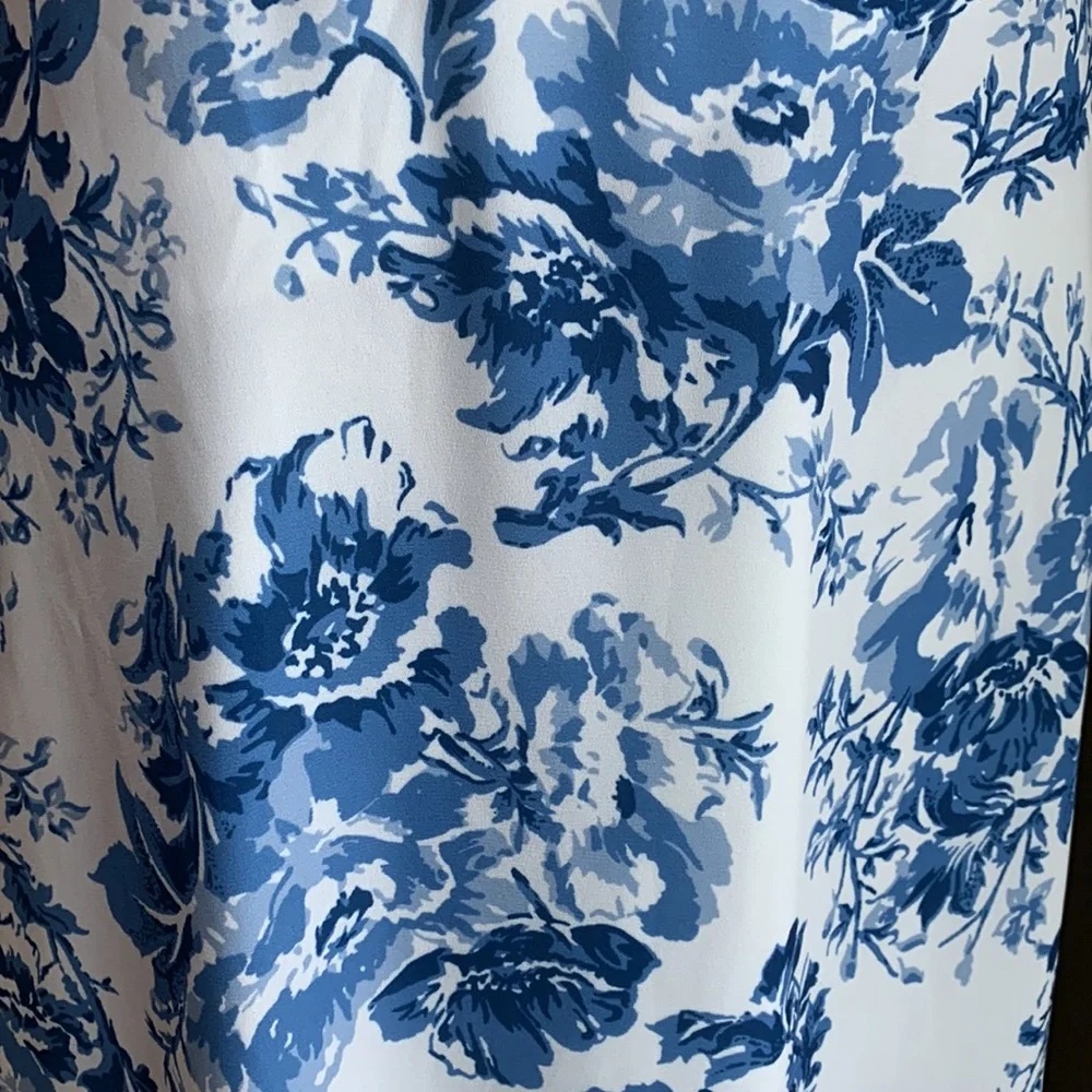 Brand new, never worn, with tags. Perfect dress for occasions! - Picture 3 of 5